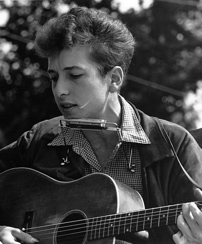 410px-Joan_Baez_Bob_Dylan_crop