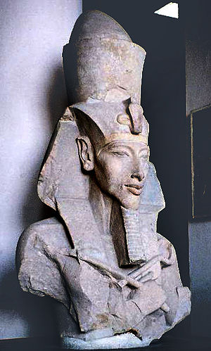 300px-Pharaoh_Akhenaten