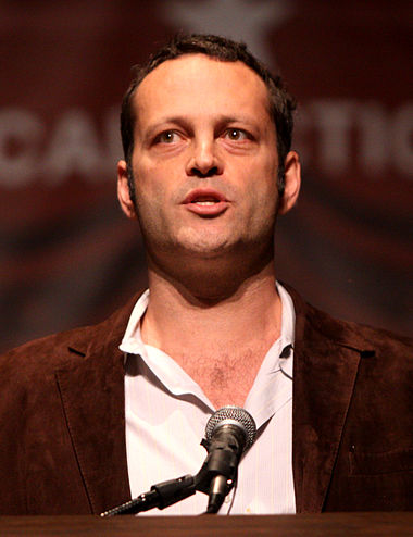 380px-Vince_Vaughn_by_Gage_Skidmore